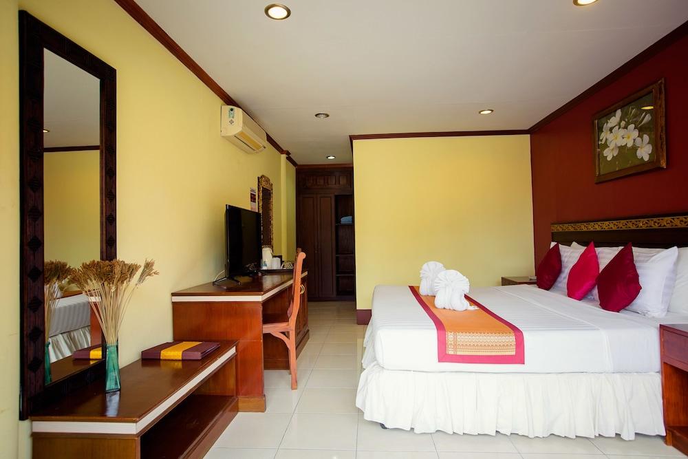 קופנגן Buri Beach Resort מראה חיצוני תמונה