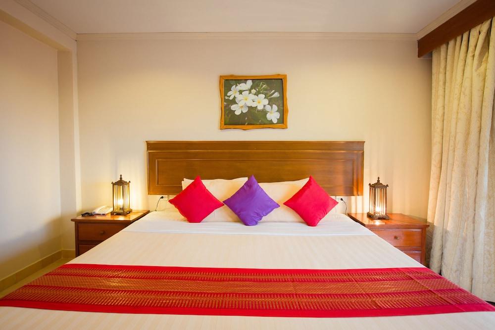 קופנגן Buri Beach Resort מראה חיצוני תמונה